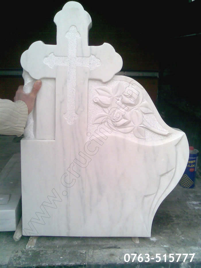 Cruci marmura monument funerar pret si dimensiuni